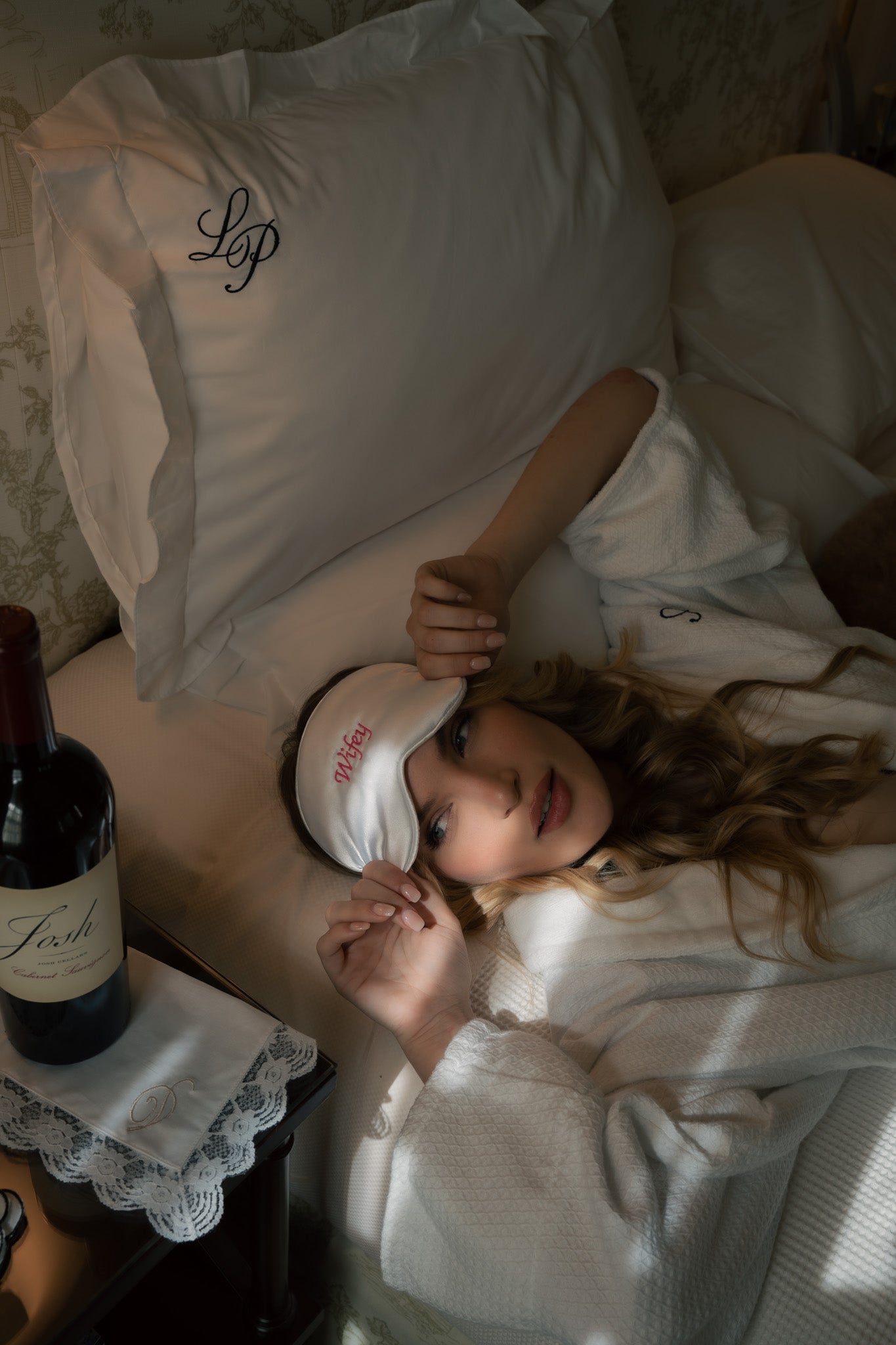 White Silk Eye Mask